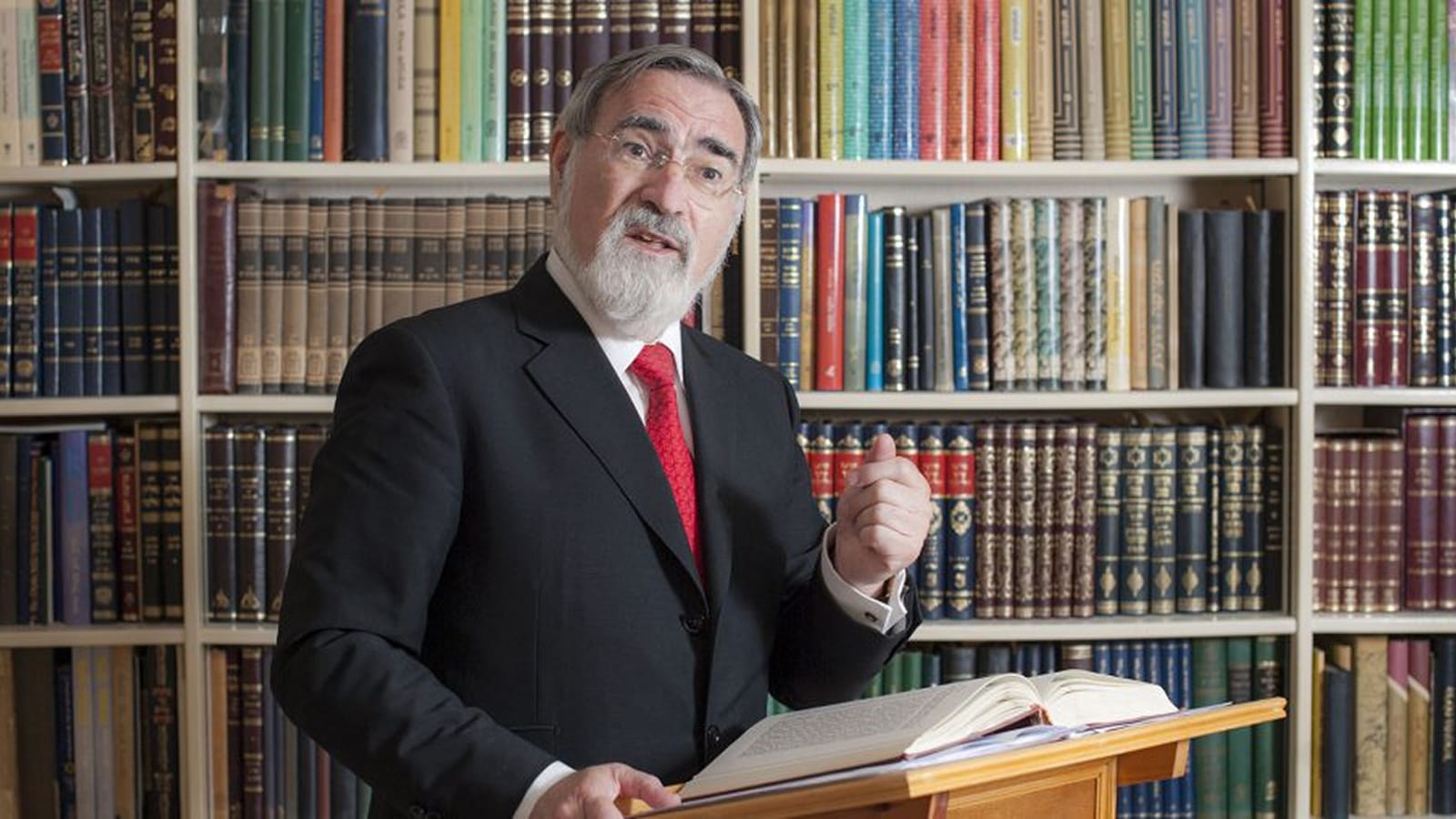 Rabbi Lord Jonathan Sacks speaks to an audience